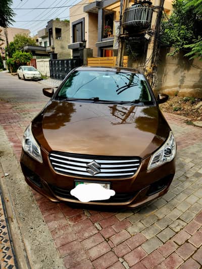 Suzuki Ciaz 2017 Model (Exellent Condition)ARGENT FOR SALE