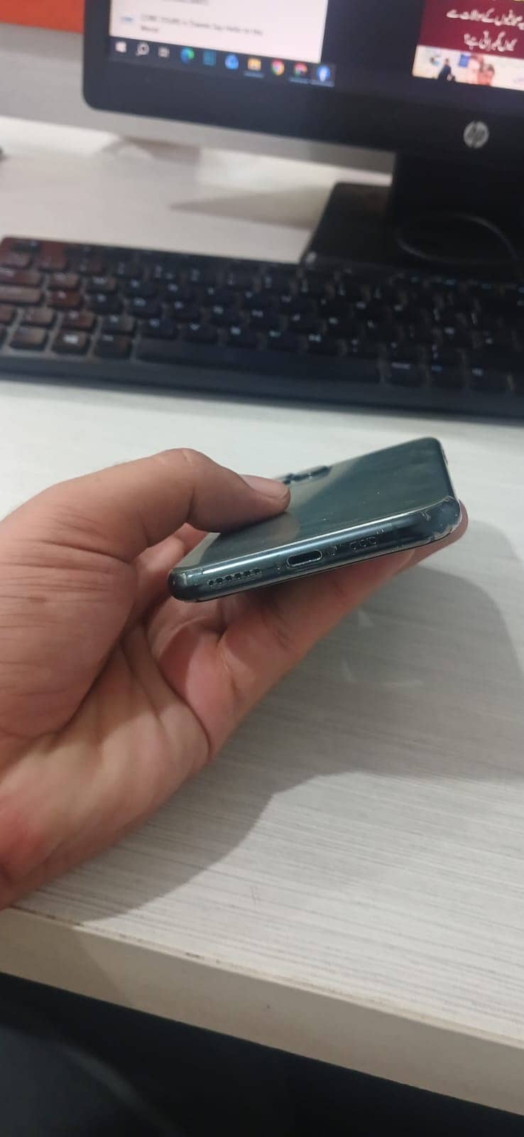 Apple iPhone 11 Pro 2