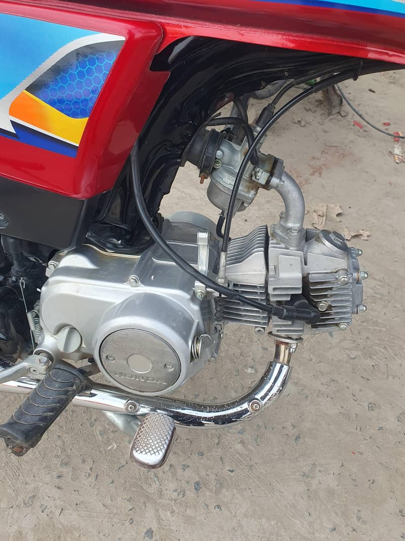 Honda cd70 3