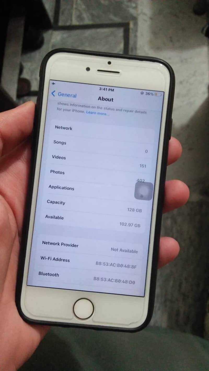 Apple iPhone 7 2