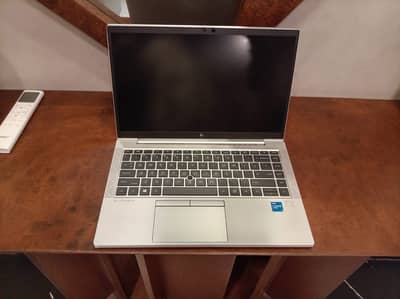 Hp elitebook i5 11 generation brand new 840G8