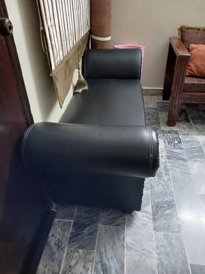 Black Setti for sale