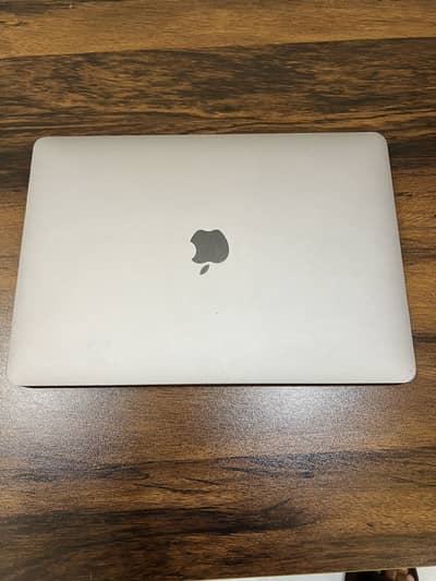 MacBook pro 2019 with Touch bar