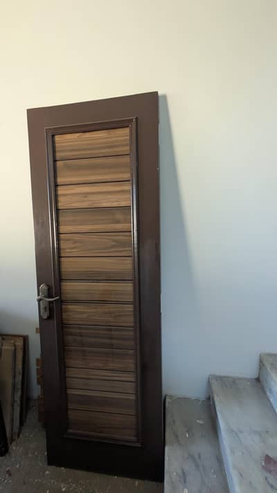 Second hand room  door for selling