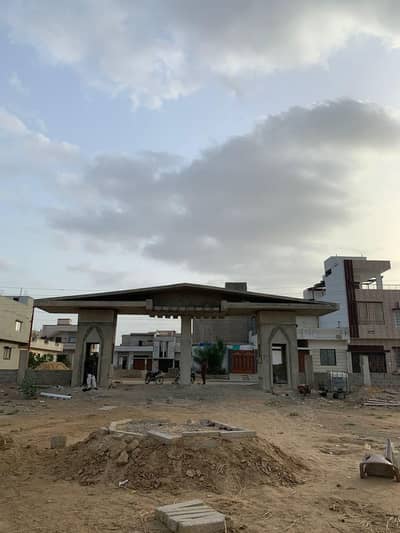 110 yards plot near by gulshan e Maymar