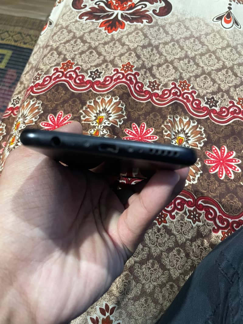 Honor 7C 1