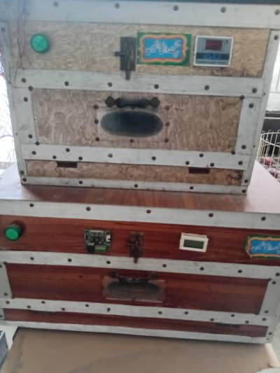 manual incubators are available for sale