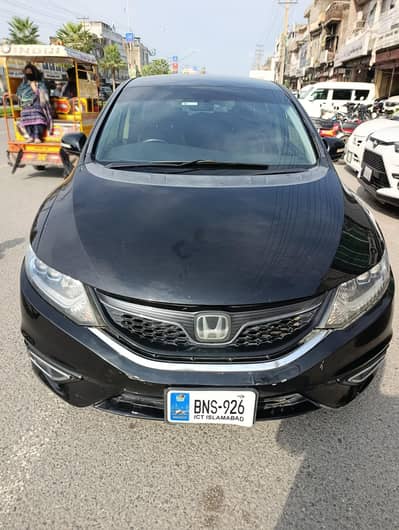 Honda Jade Hybrid 2015