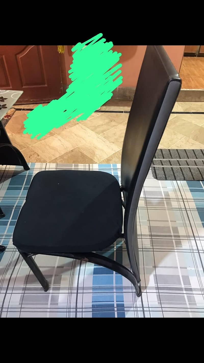 Dining table with 4 chairs 2