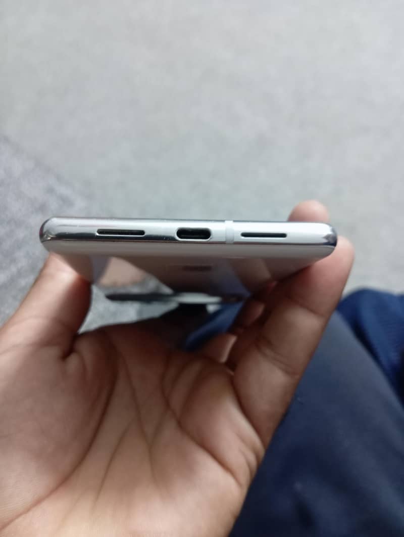 Google Pixel 6 Pro 7
