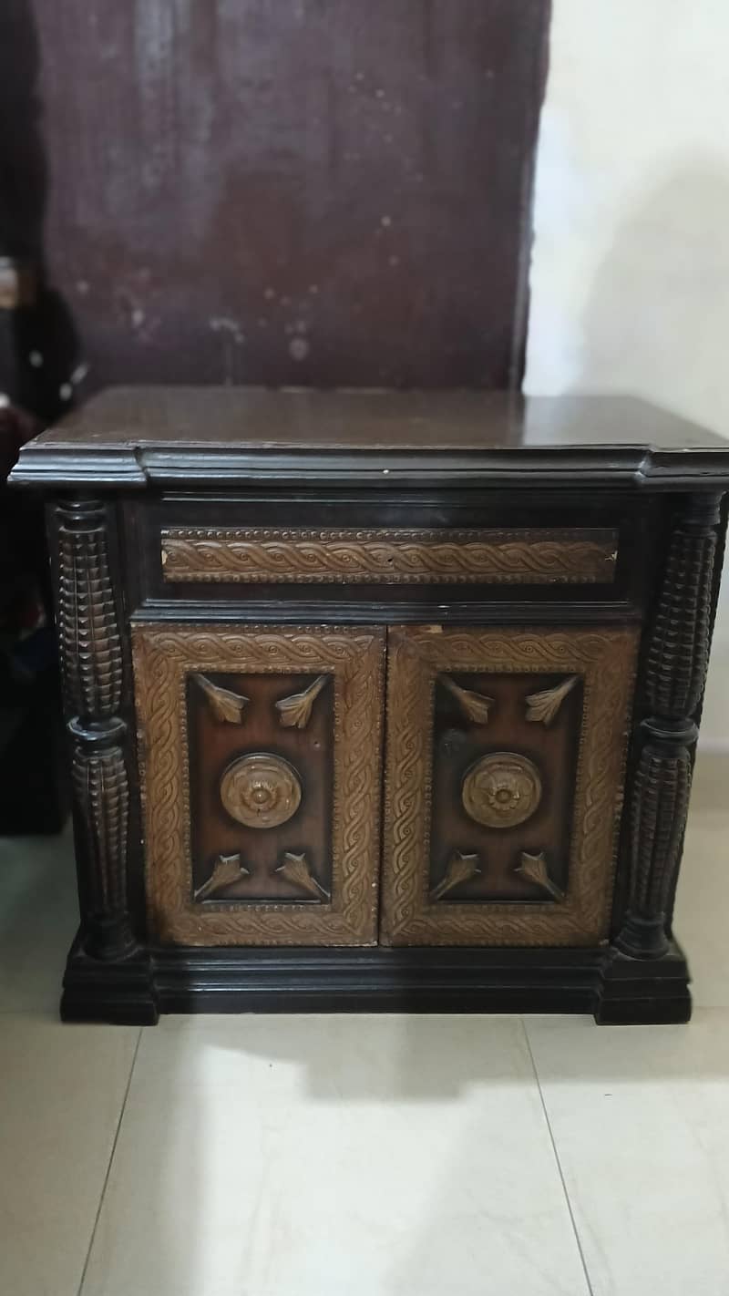Solid Wood King Size Bed Set 6