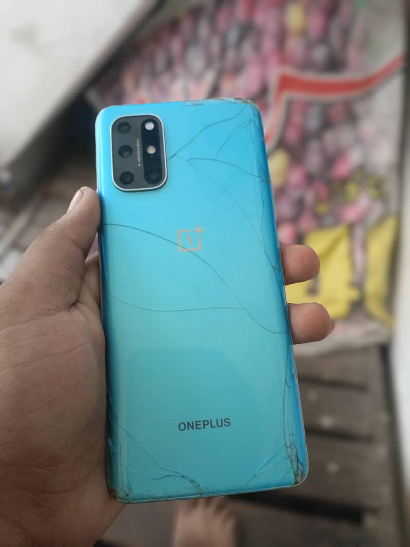 One Plus 8T 6