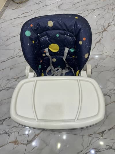 Baby feeding chair urgent sale