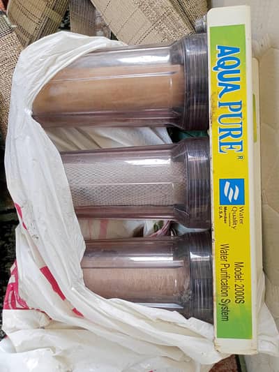 water filter with UV light