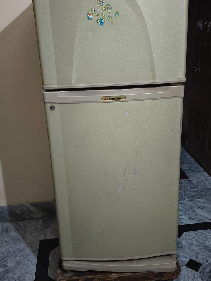 Dawlance fridge 0