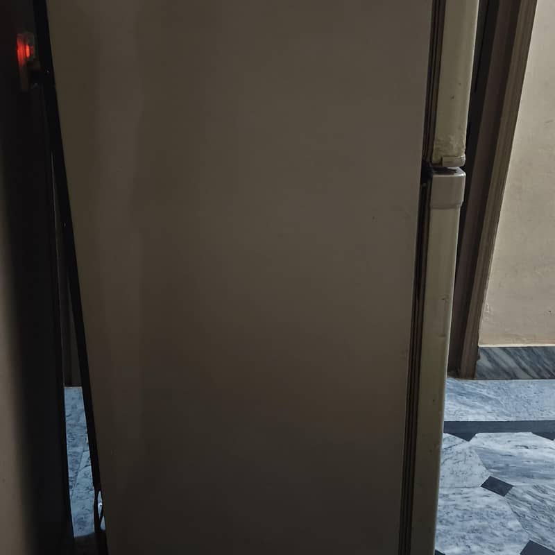 Dawlance fridge 2