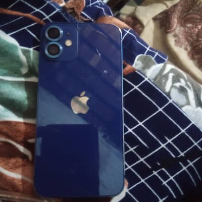 Apple iPhone 12