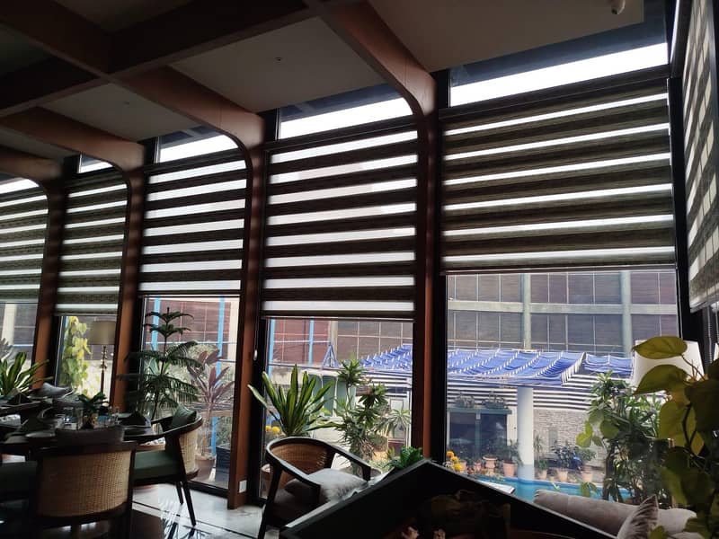 window blinds 0