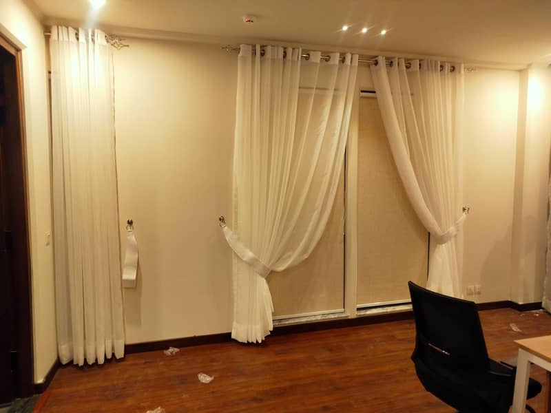 window blinds 10