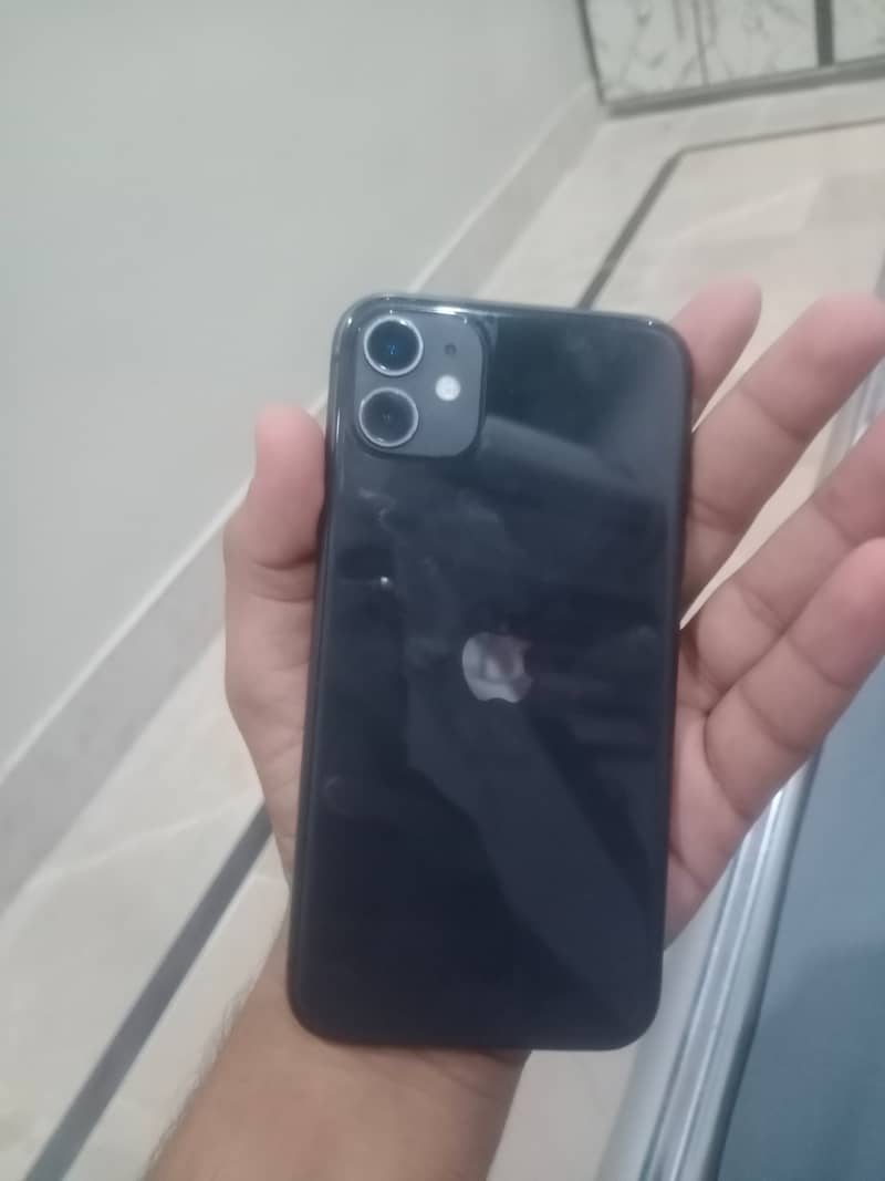 Apple iPhone 11 3