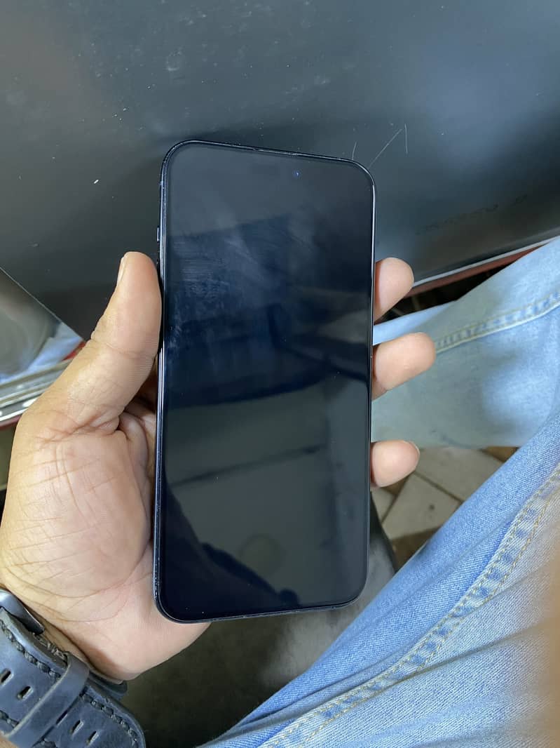 Apple iPhone 15 Pro Max 5