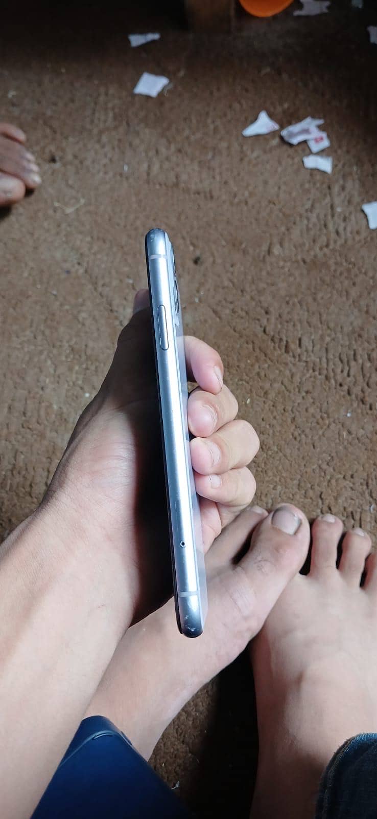 Apple iPhone 11 3