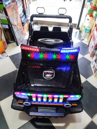Battery Operated Jeep 2 by 2 Remote control 3 motor double battery