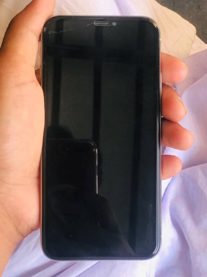 Apple iPhone X 3