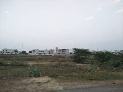 One kanal posession plot in Lahor Defence phase 7