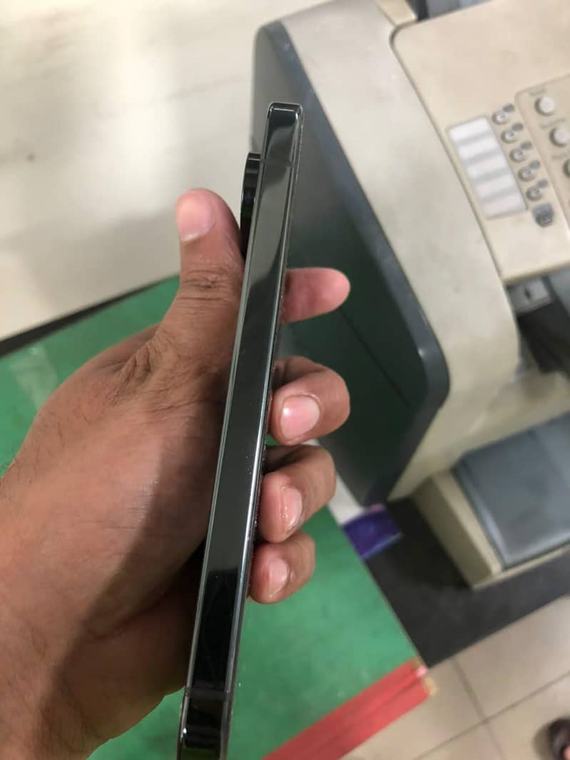 Google pixel 9 pro 1