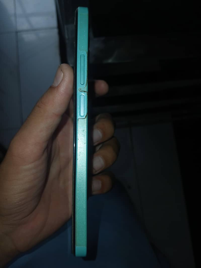 Realme C51 3