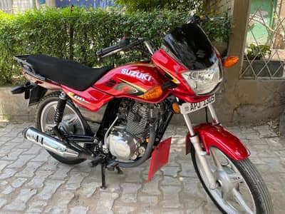SUZUKI GD 110$ 2022 MODEL. PACK ENGINE  10/10 BIKE