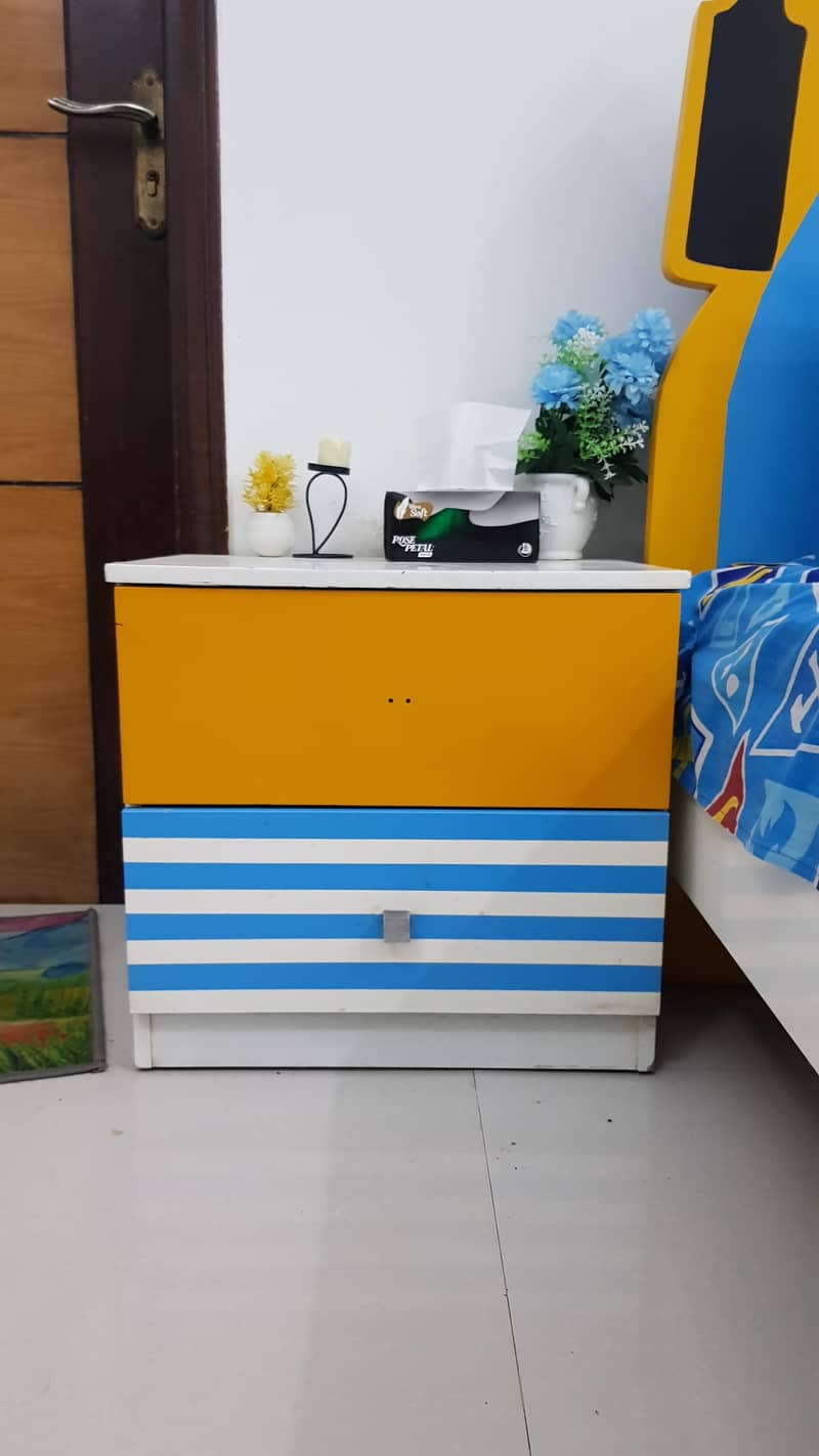 Single bed 2