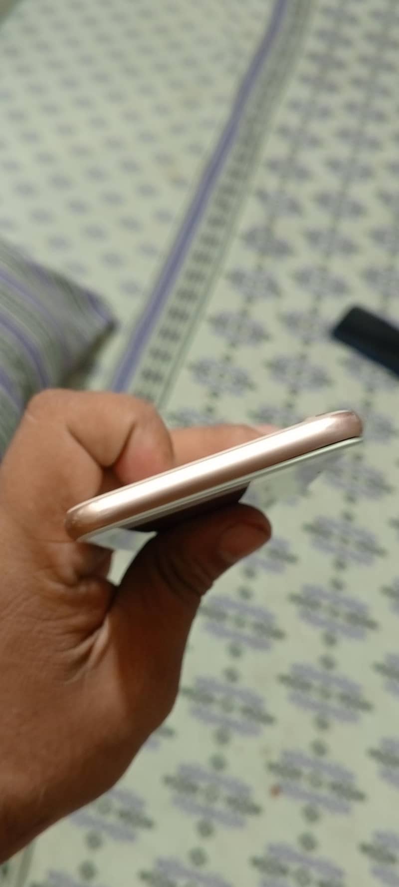 Apple iPhone 8 4