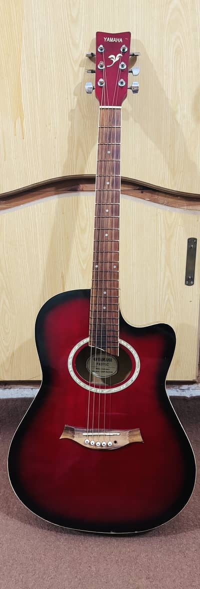 Yamaha Fx370c semi acoustic guitar (made in indonesia)