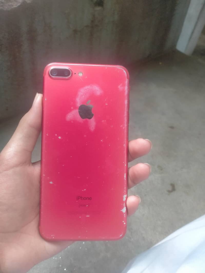 Apple iPhone 7 Plus 3
