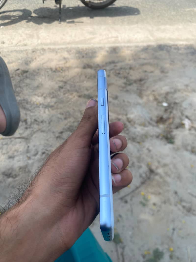 Google Pixel 7a 3