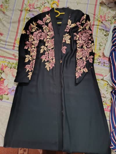 Abaya embroidery