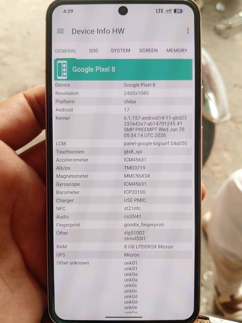 Google Pixel 8 6