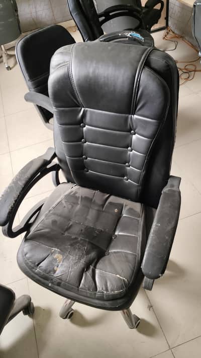 Office chairs and table sale urgent
