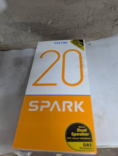 Tecno Spark 20 (256GB ROM / 16GB RAM*) – Excellent Condition with Box
