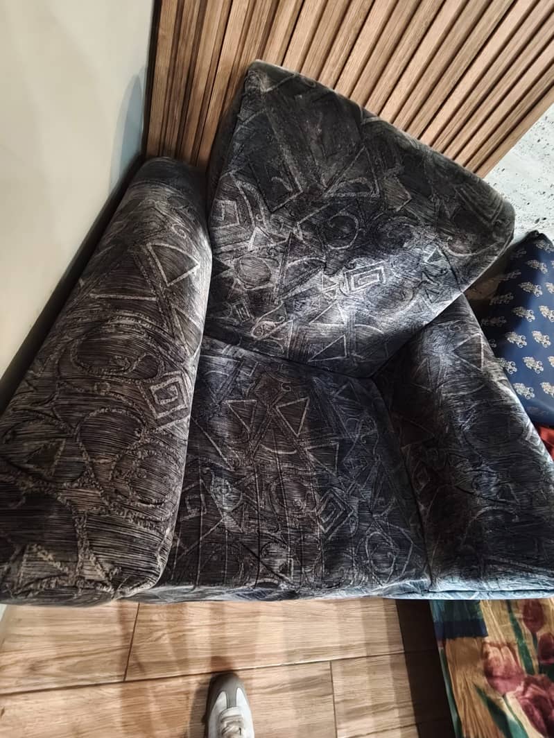 9 seater sofa 2