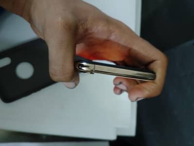 Apple iPhone XS
