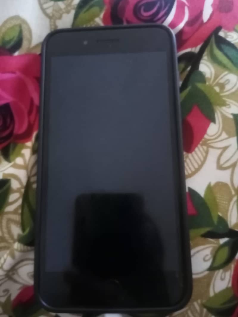 Apple iPhone 7 Plus 2