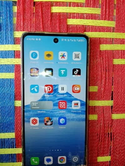 TECNO SPARK 20