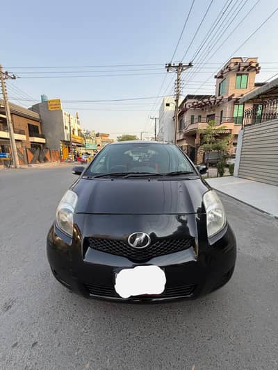Toyota Vitz 2009/2012        (0320 4307970)