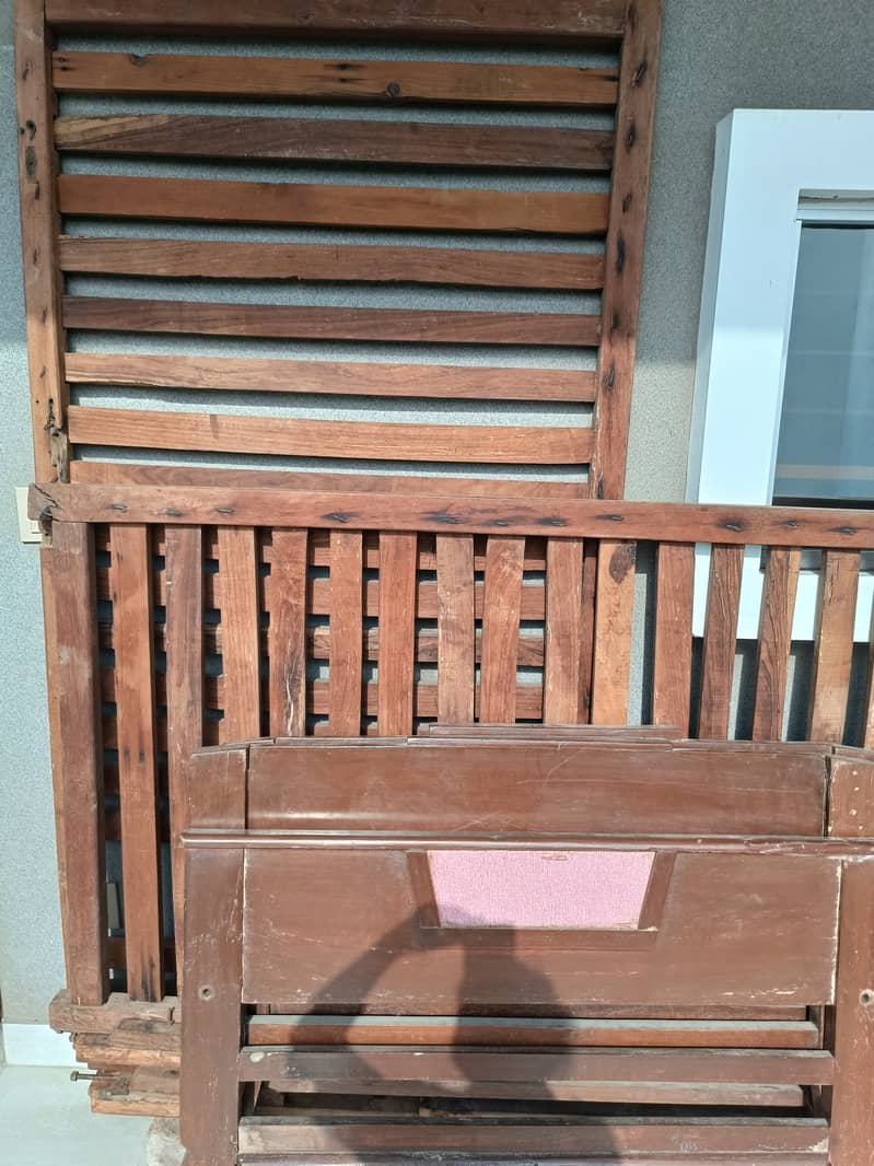 Sagwan bed 2