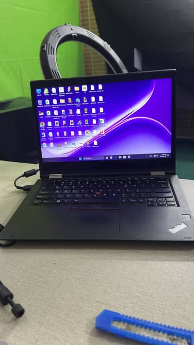 Lenovo ThinkPad Yoga X380