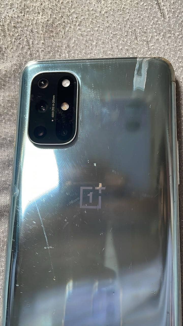 One Plus 8T 0