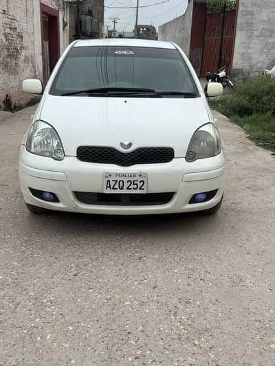 Toyota Vitz 2004